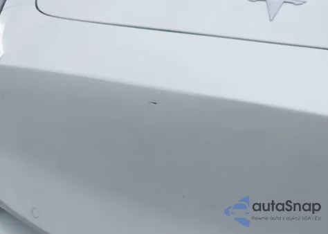 2022 Tesla Model Y Performance Dual Motor All-Wheel Drive z USA, uszkodzony, nr VIN 7SAYGDEF1NF406965